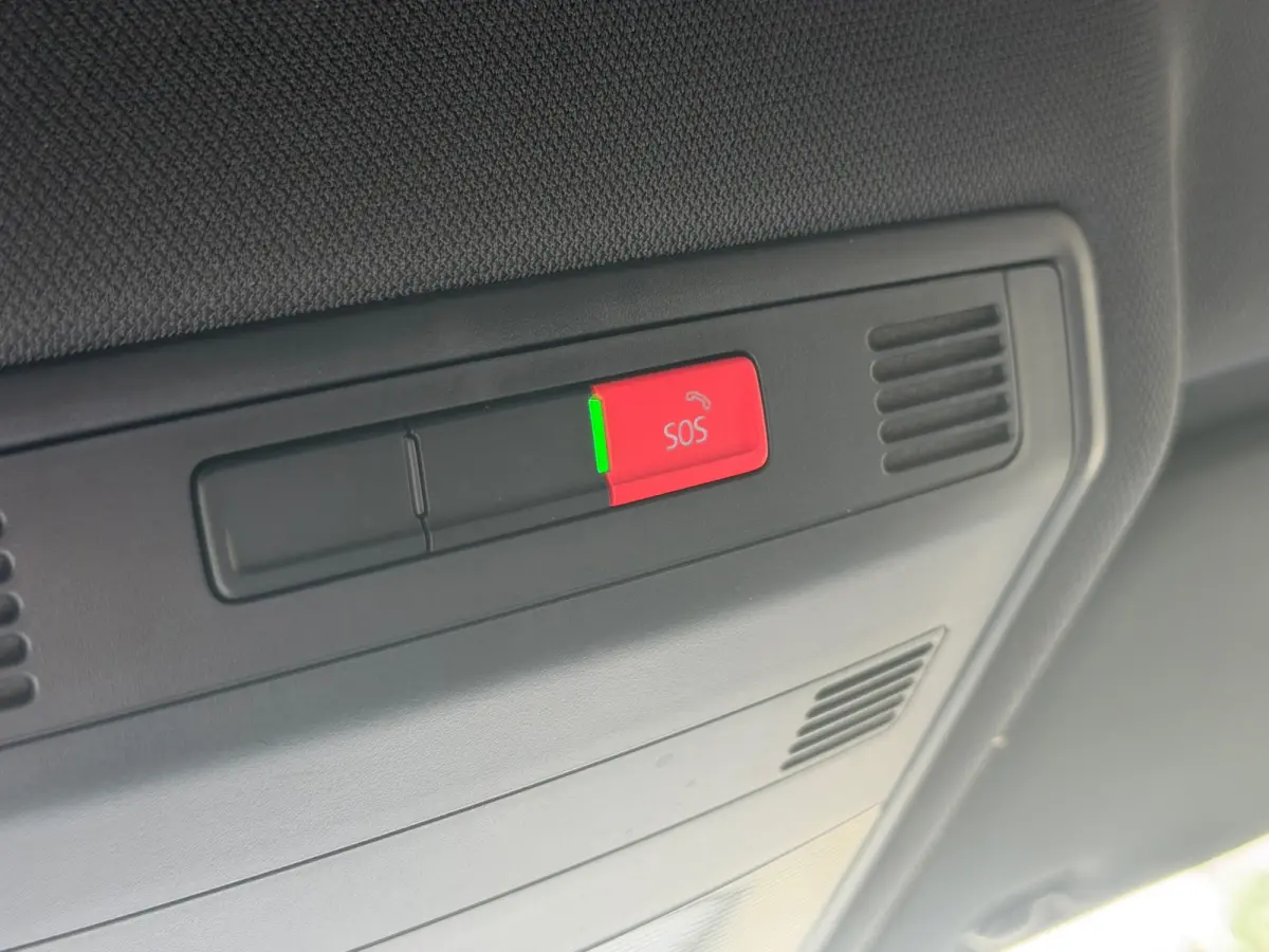 1.0 TSI DSG Automaat 2x R-Line - DeepBlack Pearl - Virtual/Camera/Carplay