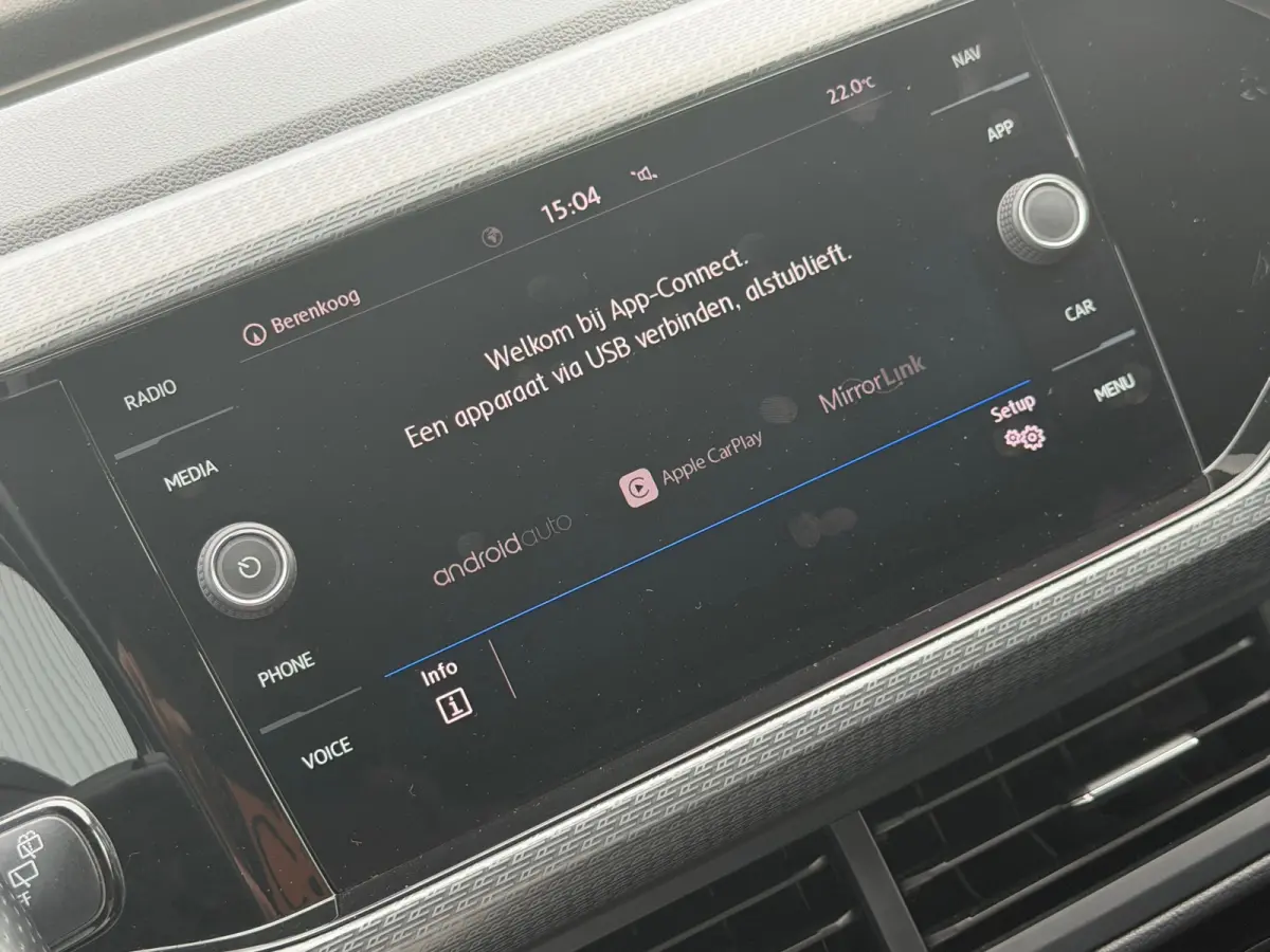1.0 TSI DSG Automaat 2x R-Line - DeepBlack Pearl - Virtual/Camera/Carplay