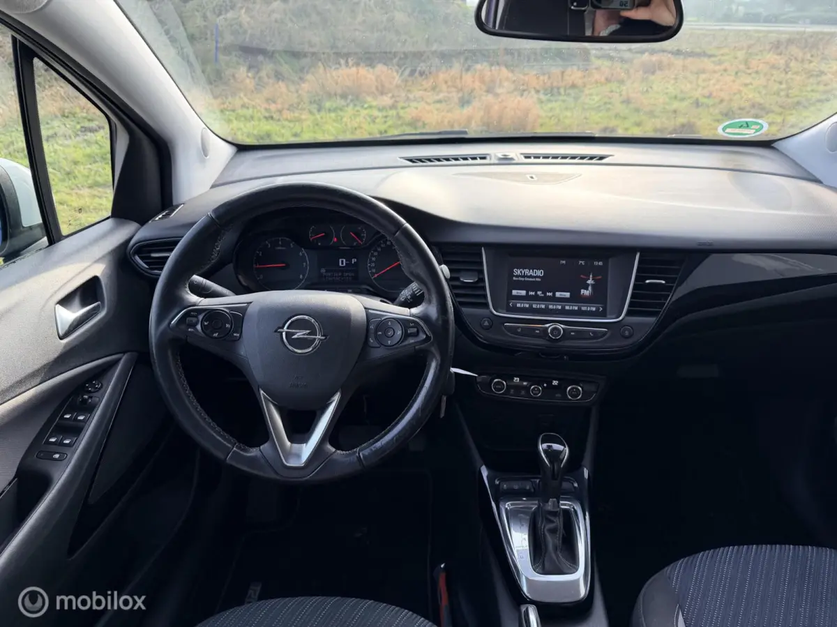 1.2 Turbo 120 Jaar Edition automaat allseason banden