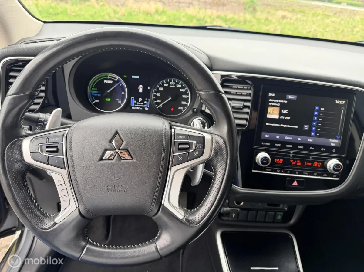 2.4 PHEV Pure+ |trekhaak | allseason |
