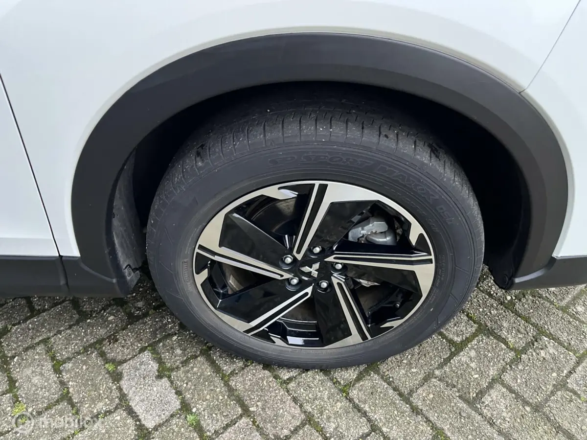 2.4 PHEV Intense+