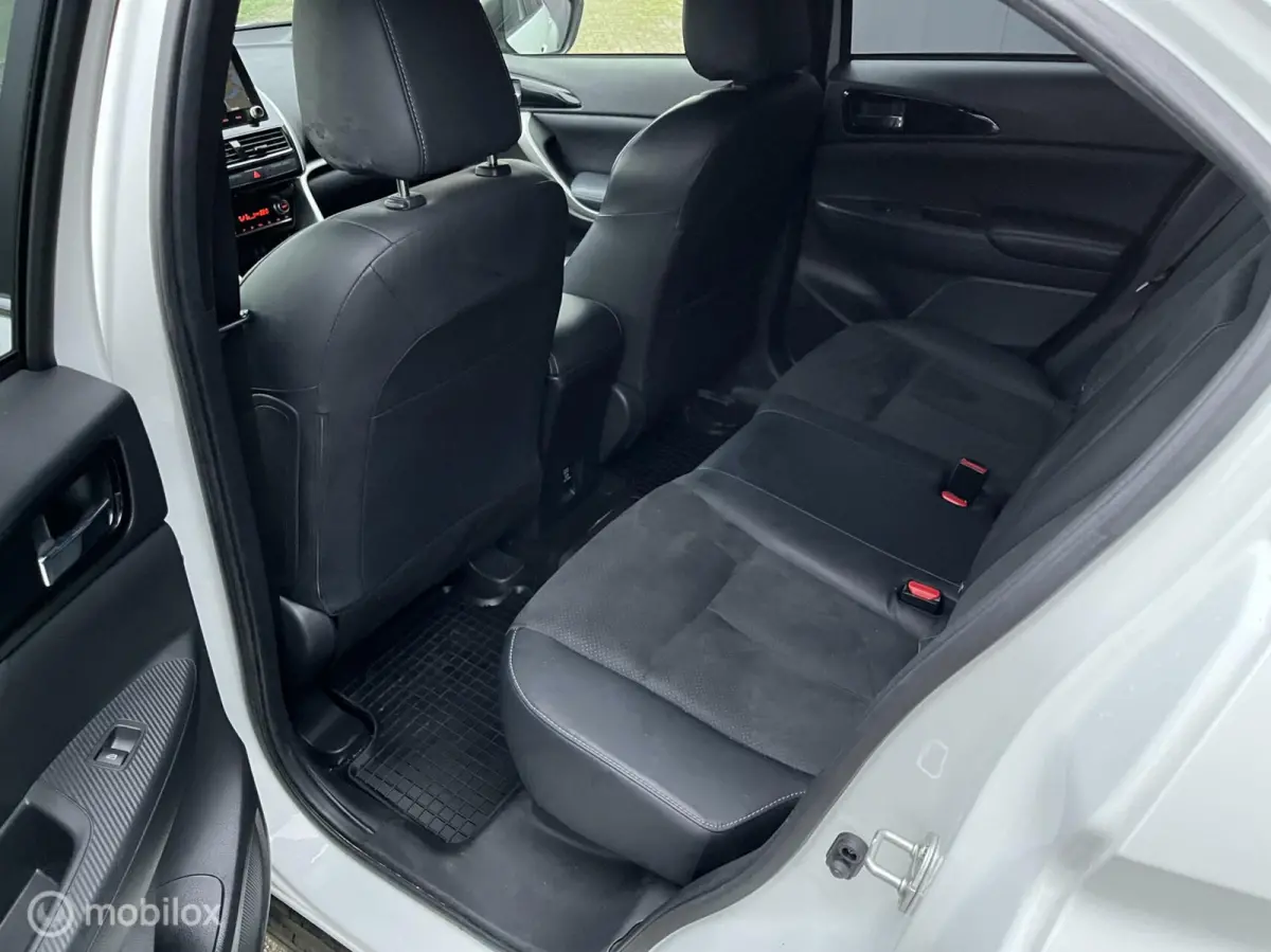 2.4 PHEV Intense+