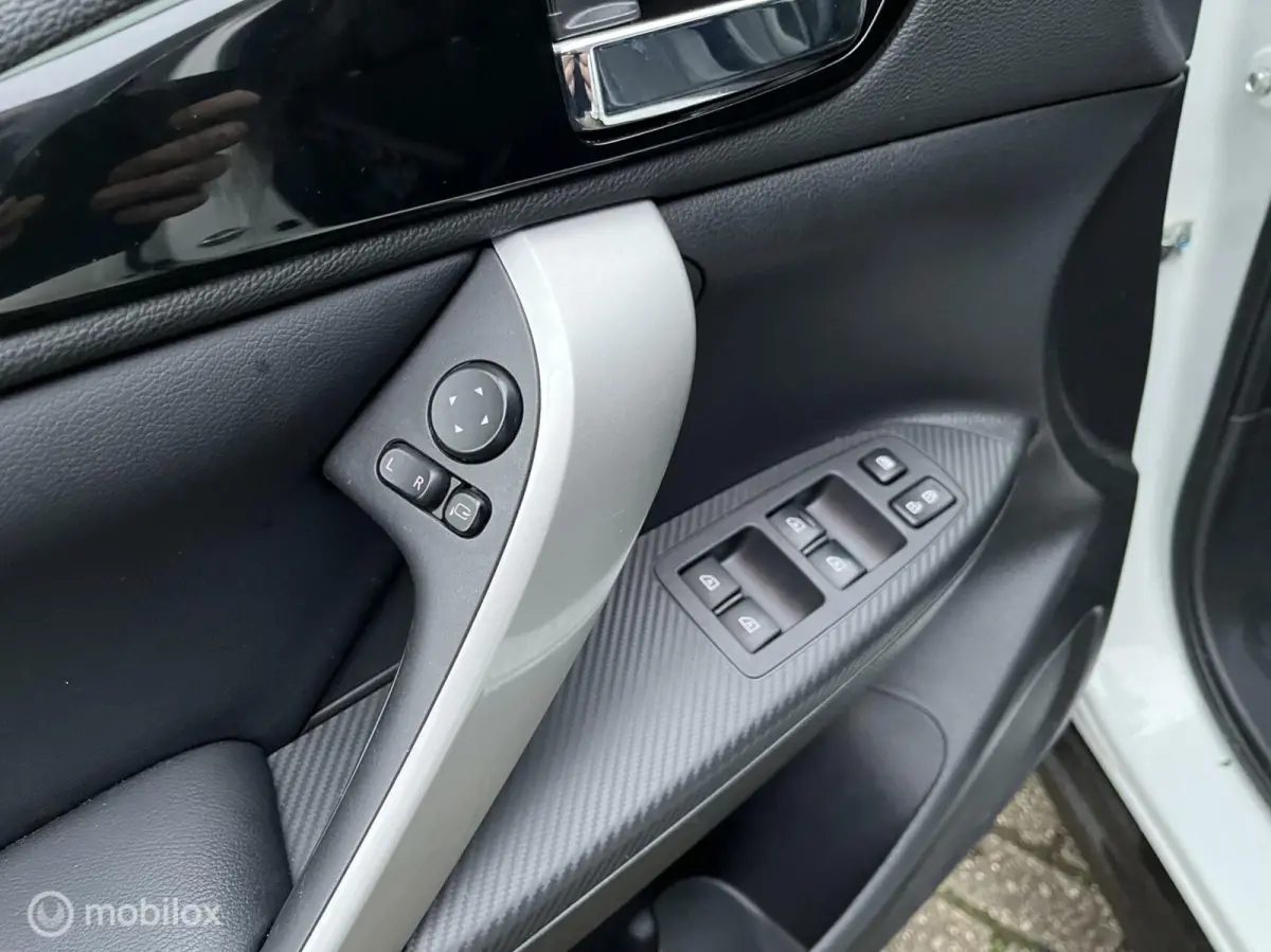 2.4 PHEV Intense+