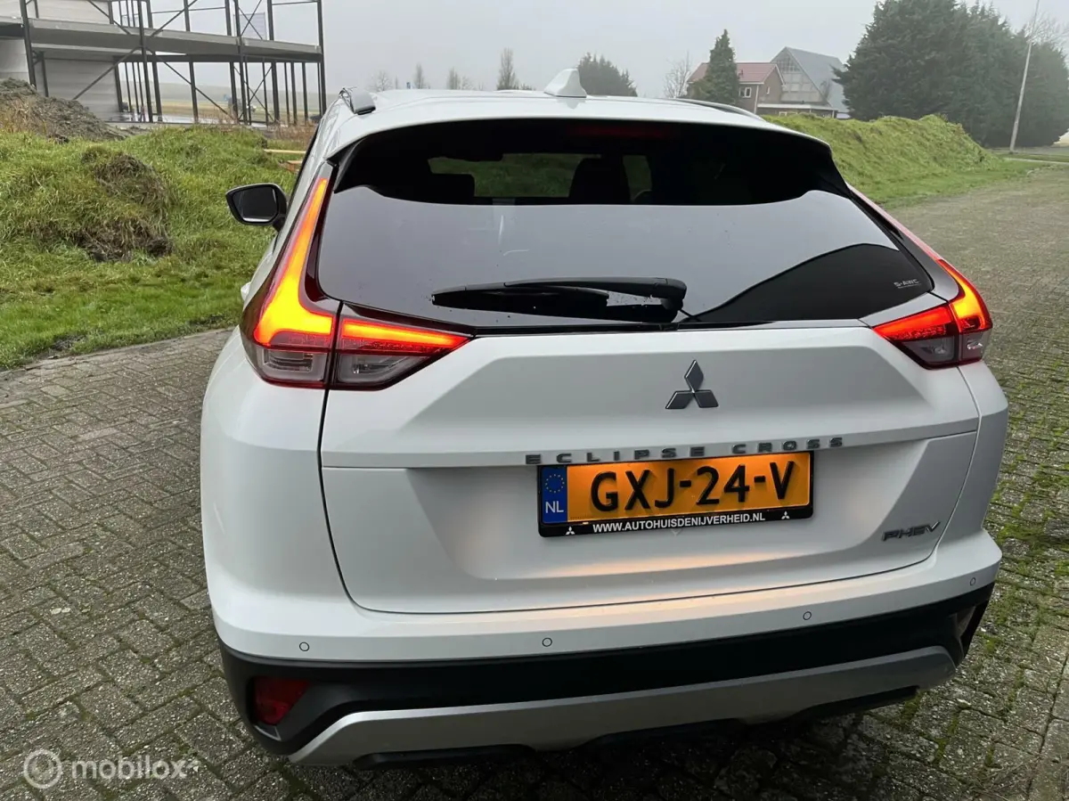 2.4 PHEV Intense+