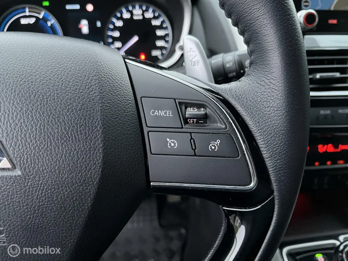 2.4 PHEV Intense+
