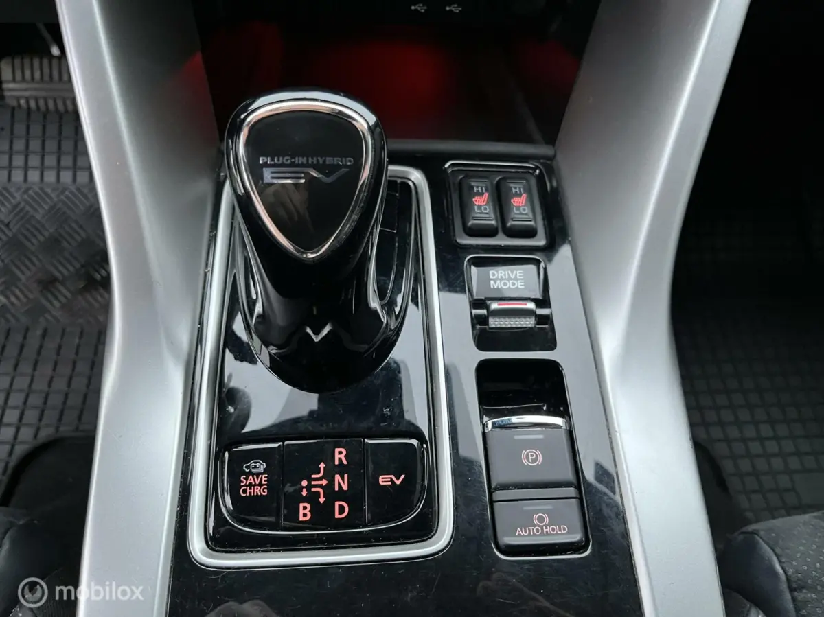 2.4 PHEV Intense+