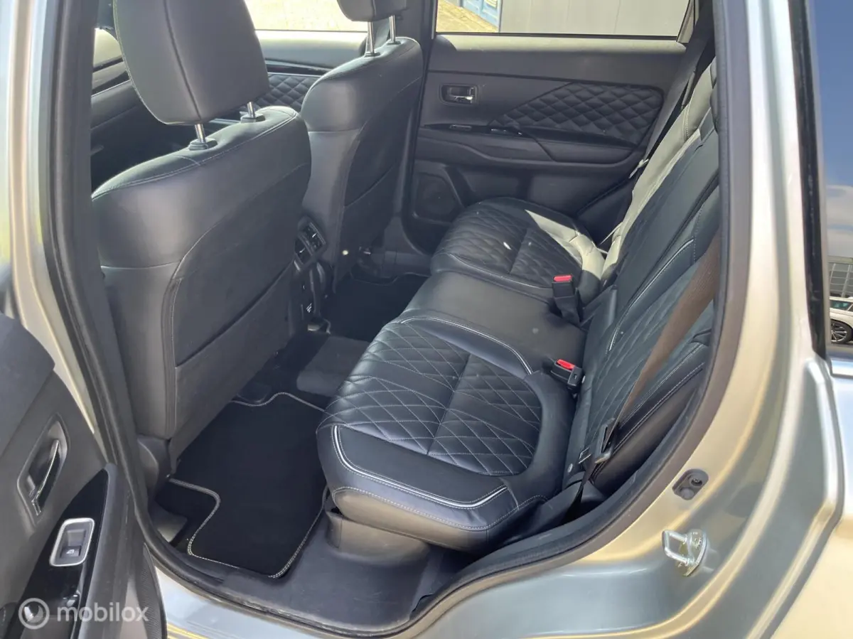 2.4 PHEV Instyle|trekhaak|zonnedak|leer