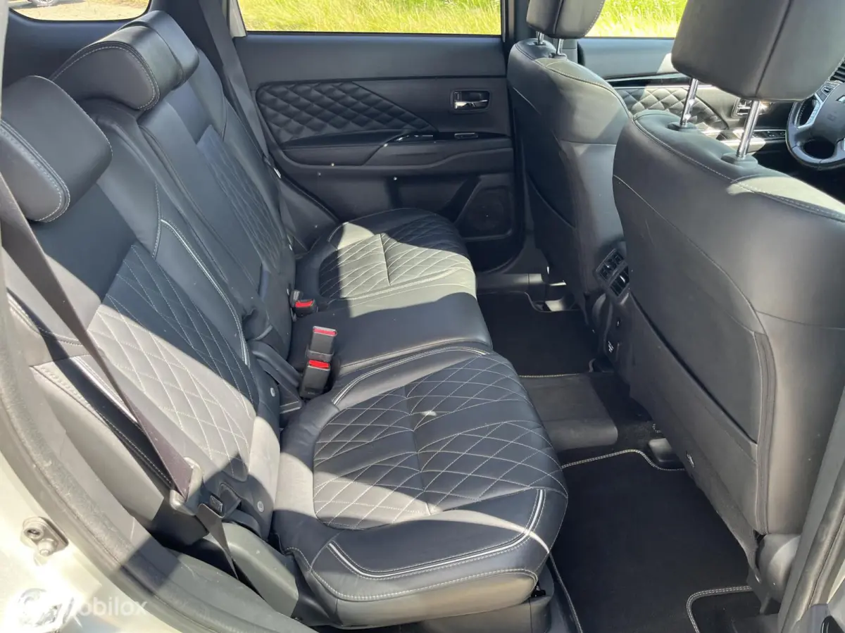 2.4 PHEV Instyle|trekhaak|zonnedak|leer