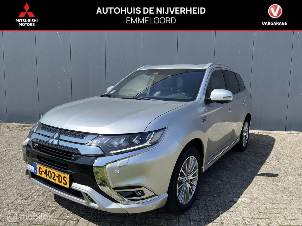 2.4 PHEV Instyle|trekhaak|zonnedak|leer
