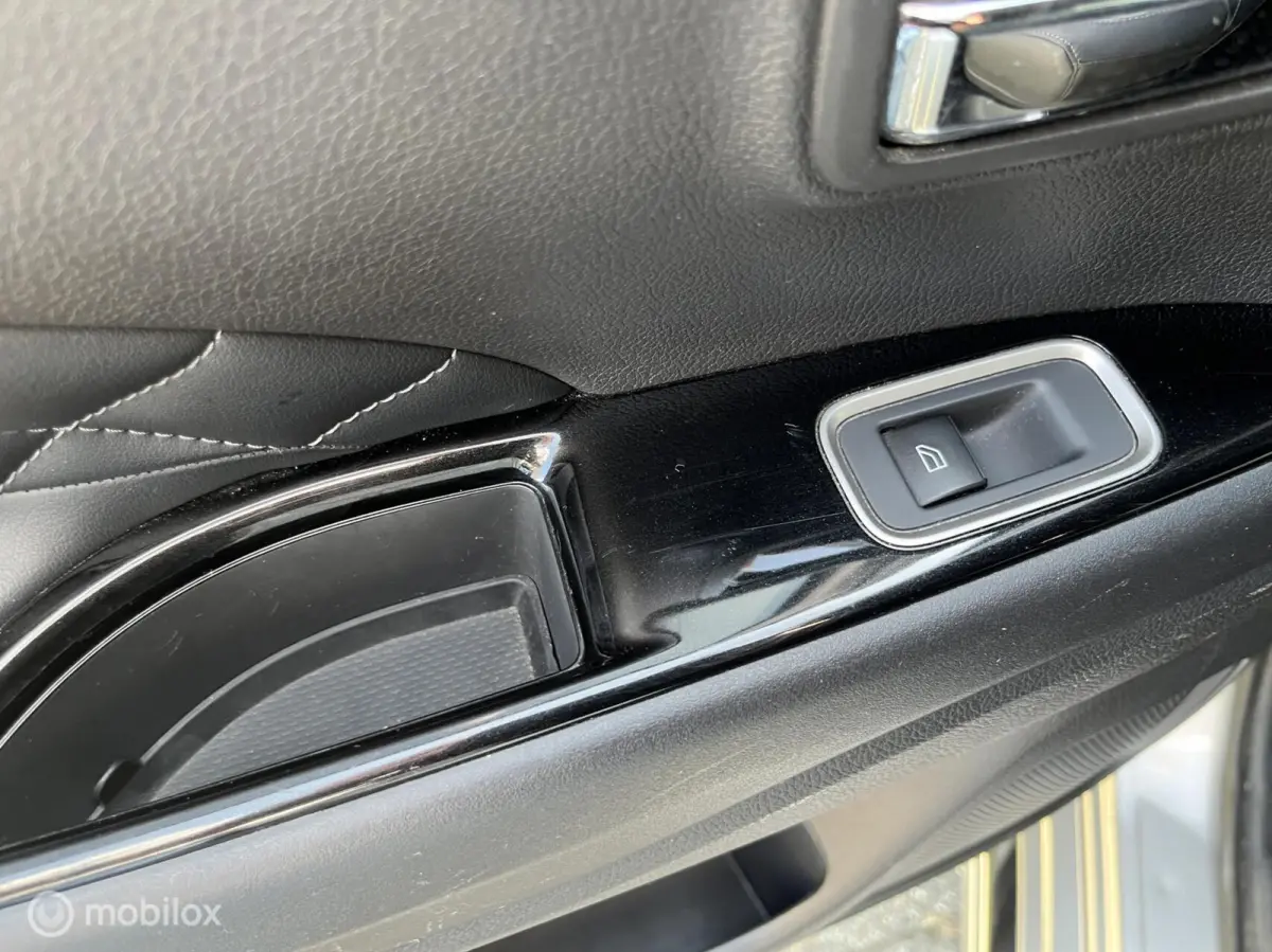 2.4 PHEV Instyle|trekhaak|zonnedak|leer
