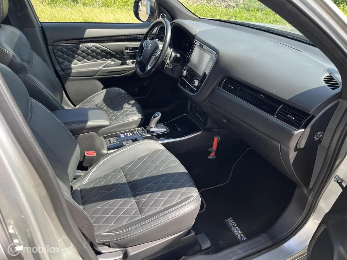2.4 PHEV Instyle|trekhaak|zonnedak|leer
