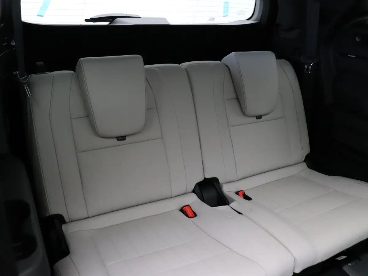 E-Tech full hybrid 200 iconic 7p. | Vijf jaar garantie | Harman Kardon | Panoramisch dak | HUD |