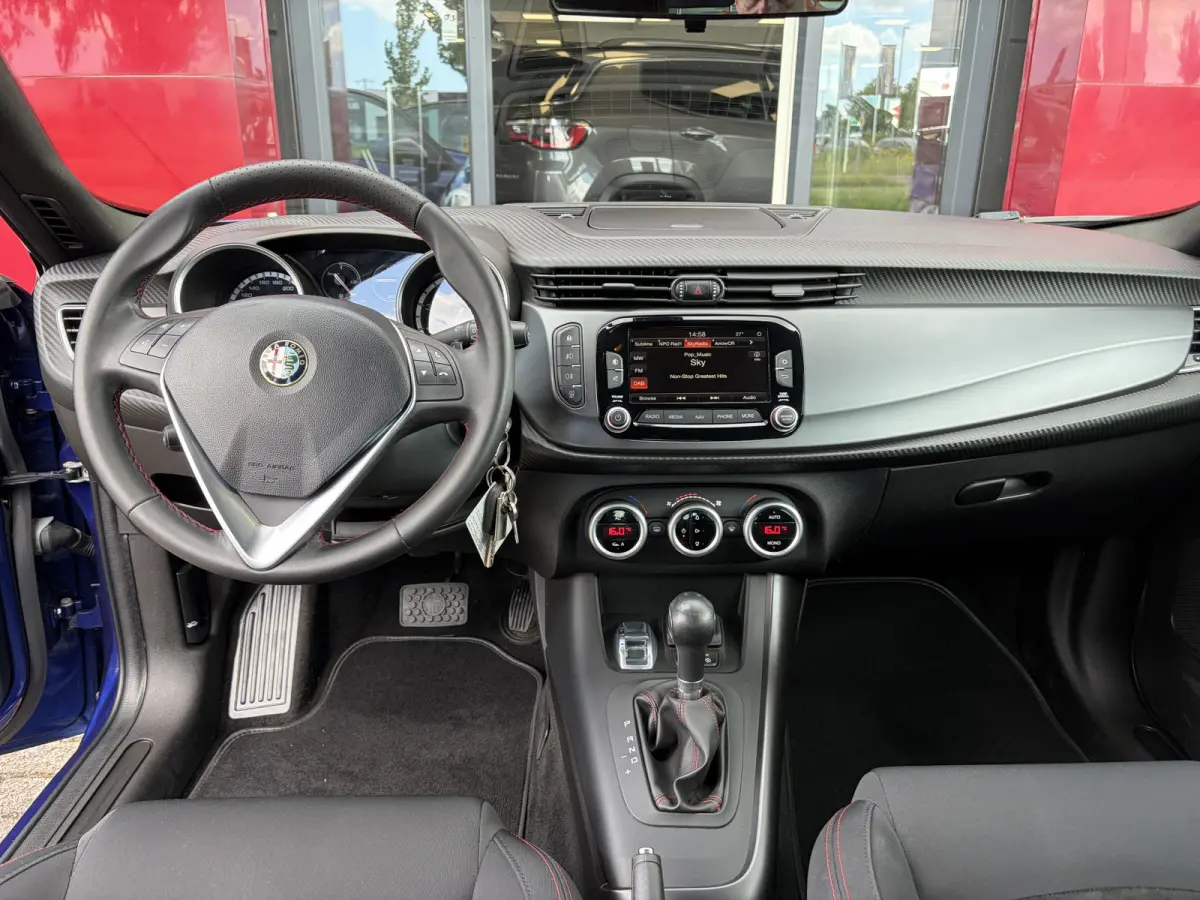 1.4 T 170 TCT Sprint | Navigatie | 18" Velgen | Trekhaak