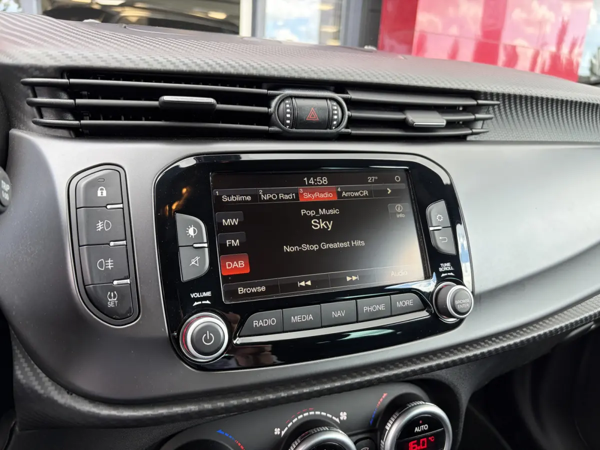 1.4 T 170 TCT Sprint | Navigatie | 18" Velgen | Trekhaak