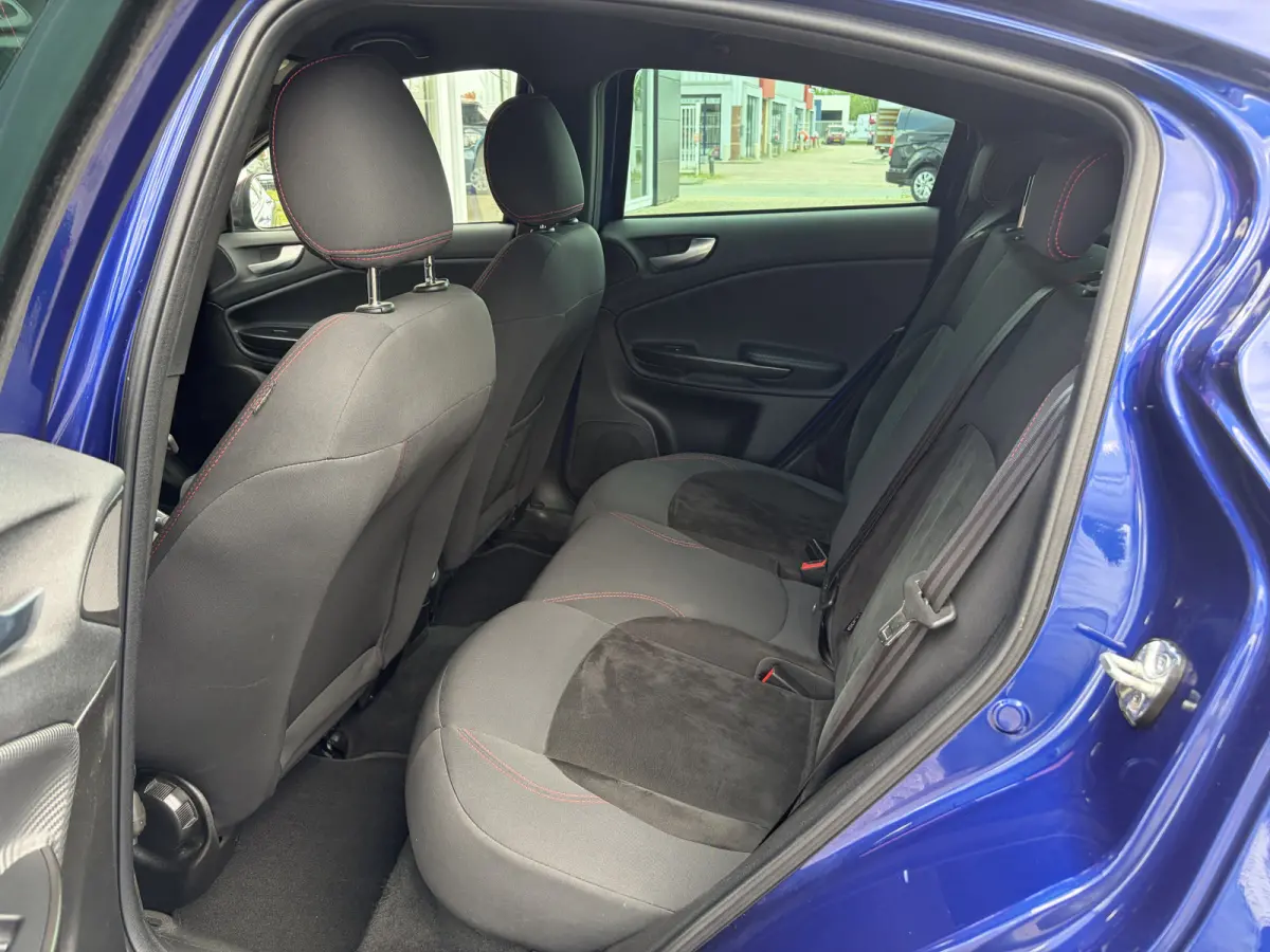 1.4 T 170 TCT Sprint | Navigatie | 18" Velgen | Trekhaak
