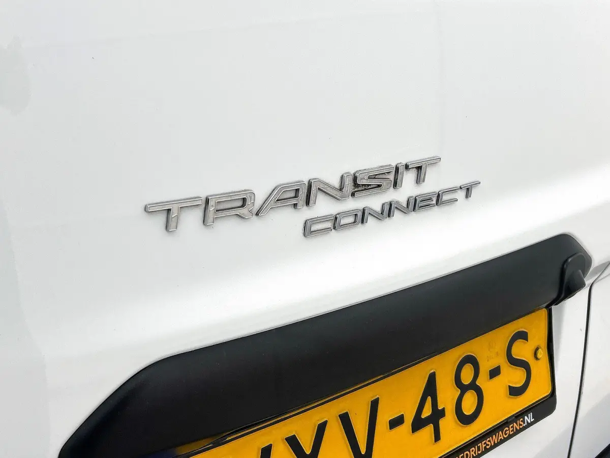 1.5 EcoBlue L2 Trend Navigatie Airco Parkeersensoren achter Cruise Control 3Zits Camera DAB+