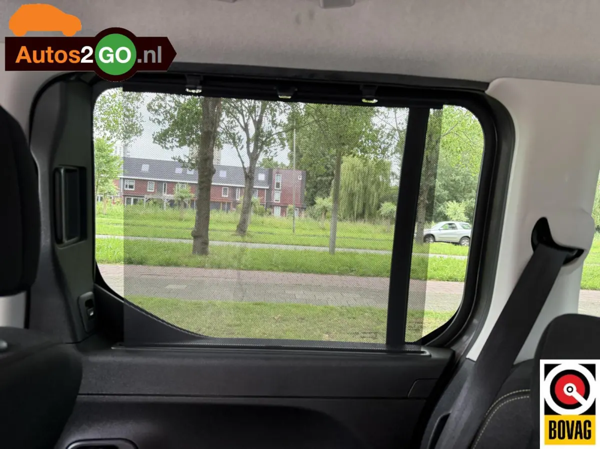 1.2 Puretech Allure I Navi I Cruise controle I Parkeersensoren I Applecarplay Android auto I trekhaak I rijklaar I