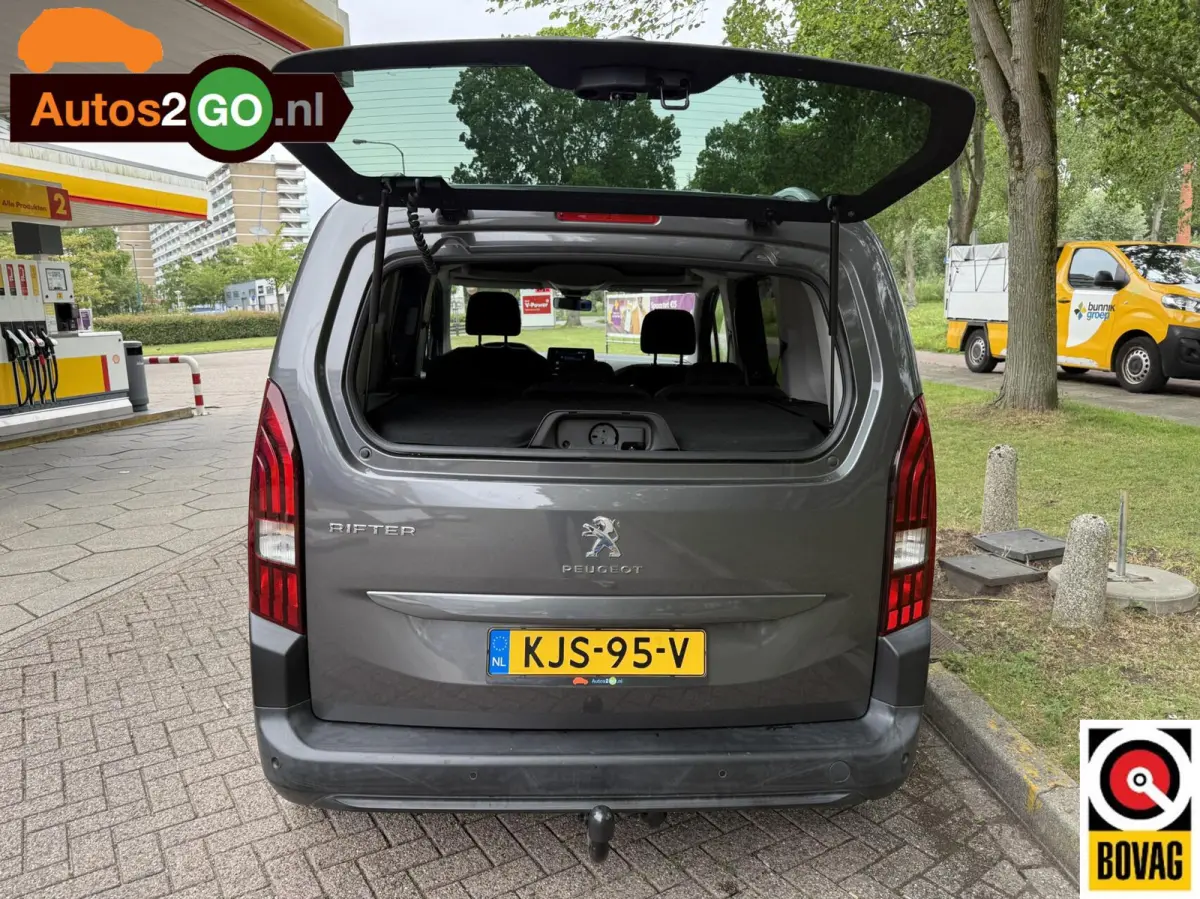 1.2 Puretech Allure I Navi I Cruise controle I Parkeersensoren I Applecarplay Android auto I trekhaak I rijklaar I