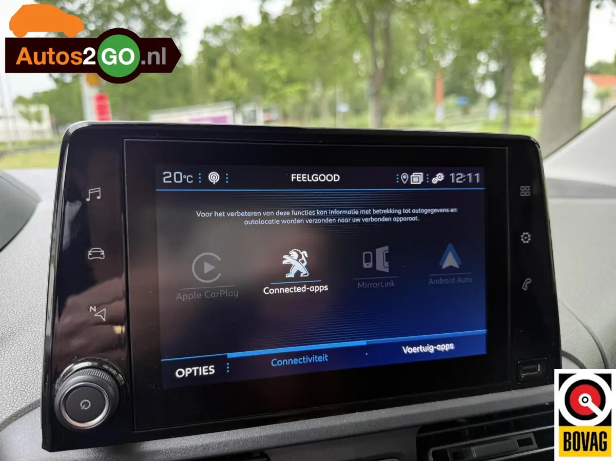 1.2 Puretech Allure I Navi I Cruise controle I Parkeersensoren I Applecarplay Android auto I trekhaak I rijklaar I