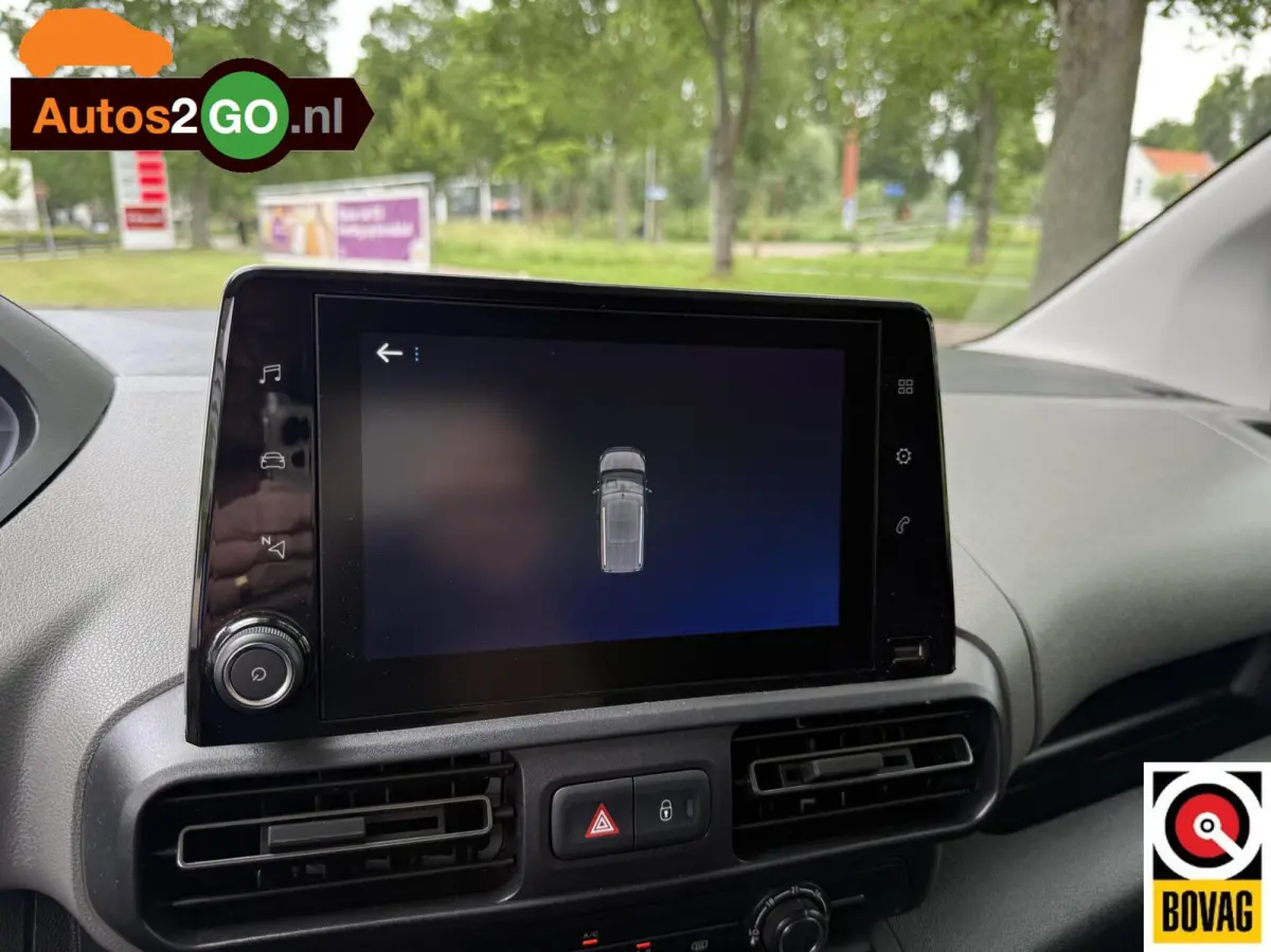 1.2 Puretech Allure I Navi I Cruise controle I Parkeersensoren I Applecarplay Android auto I trekhaak I rijklaar I