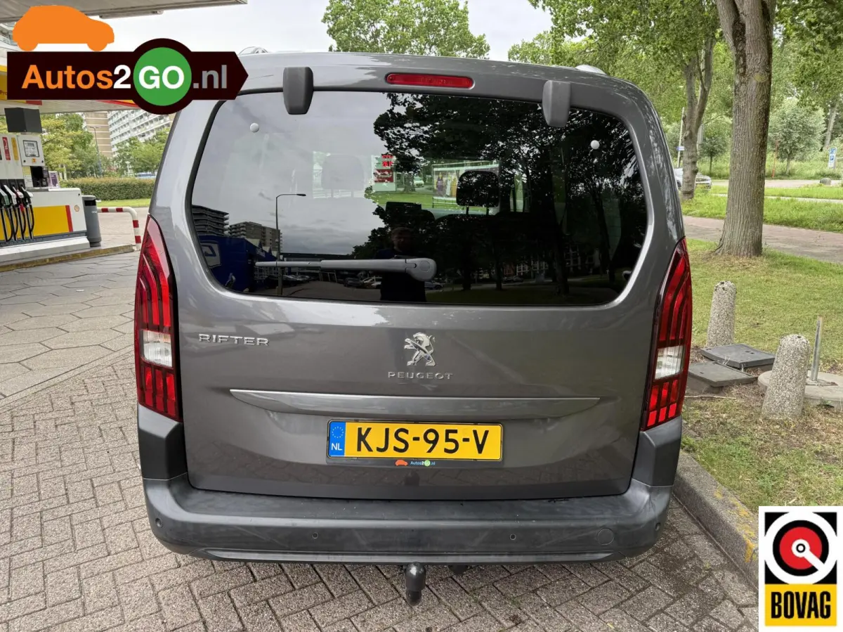 1.2 Puretech Allure I Navi I Cruise controle I Parkeersensoren I Applecarplay Android auto I trekhaak I rijklaar I
