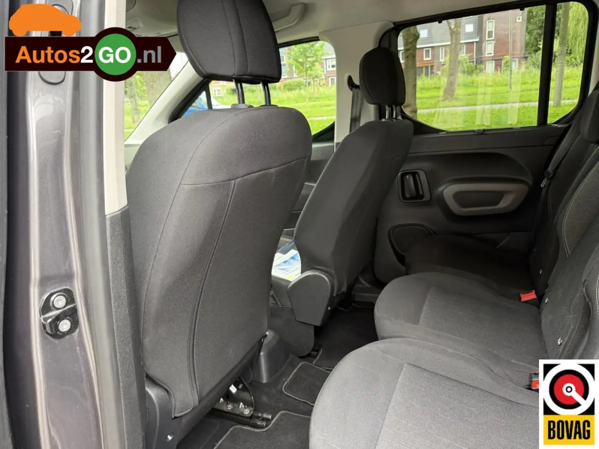 1.2 Puretech Allure I Navi I Cruise controle I Parkeersensoren I Applecarplay Android auto I trekhaak I rijklaar I