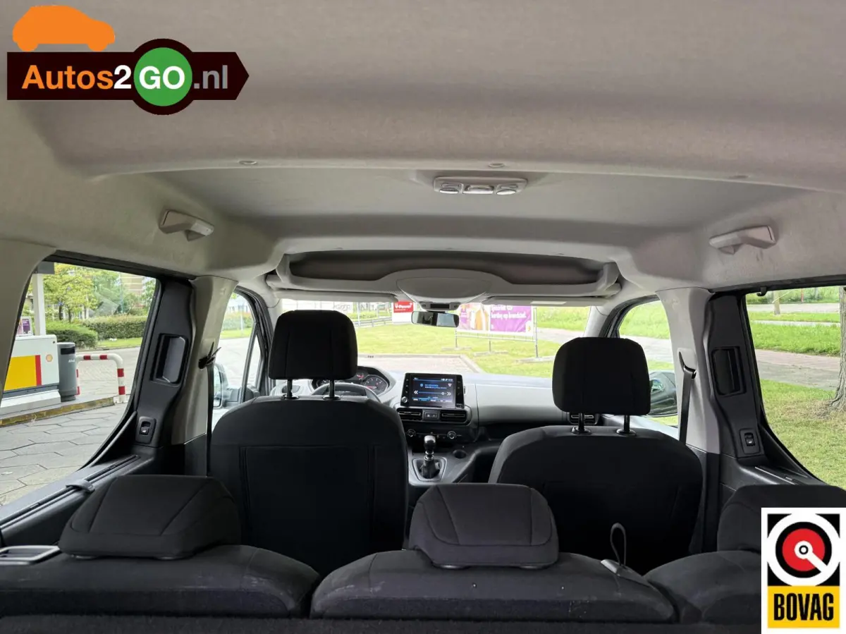 1.2 Puretech Allure I Navi I Cruise controle I Parkeersensoren I Applecarplay Android auto I trekhaak I rijklaar I