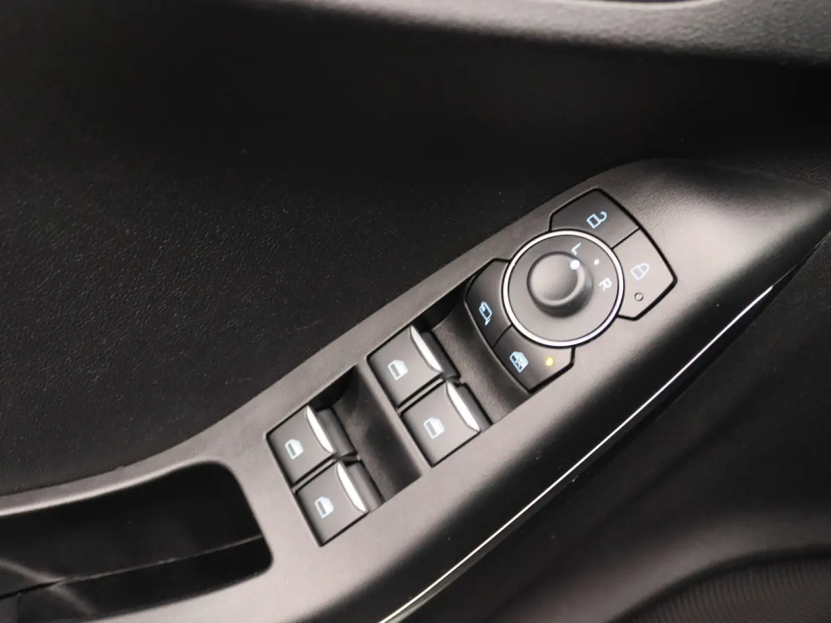 1.0 EcoBoost ST-Line X | Apple Carplay/Android Auto | Achteruitrijcamera | Winterpakket | Cruise Control |