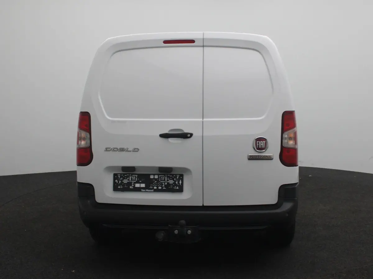 1.5D 100pk L1 650kg | Airconditioning | Zijschuifdeur |