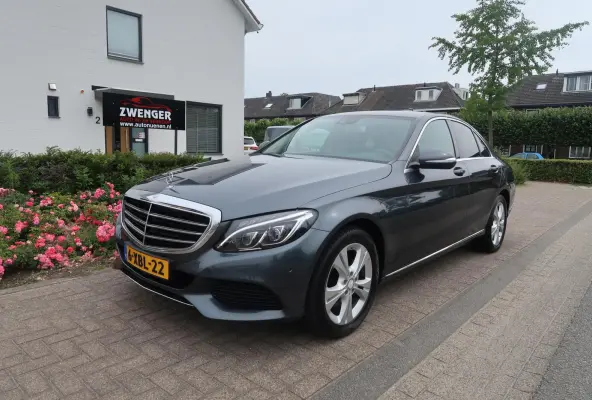 180 AUT NAVIGATIE|FULL-LED|PDC|BLUETOOTH|CRUISECONTROL|ORIGINEEL NEDERLANDS
