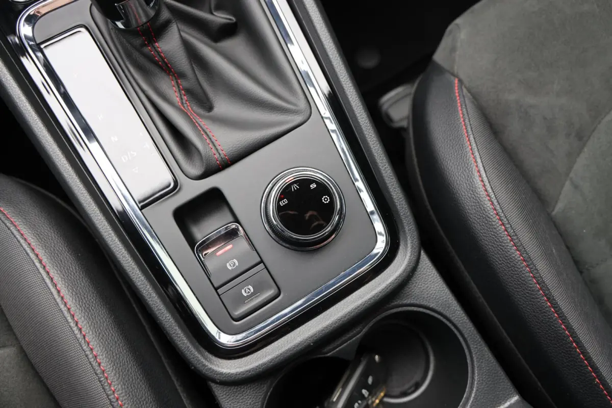 1.5 TSI FR Business Intense|Automaat|Camera|Navi|Trekhaak|