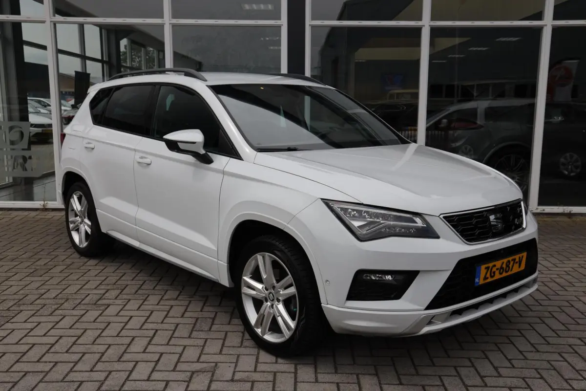 1.5 TSI FR Business Intense|Automaat|Camera|Navi|Trekhaak|