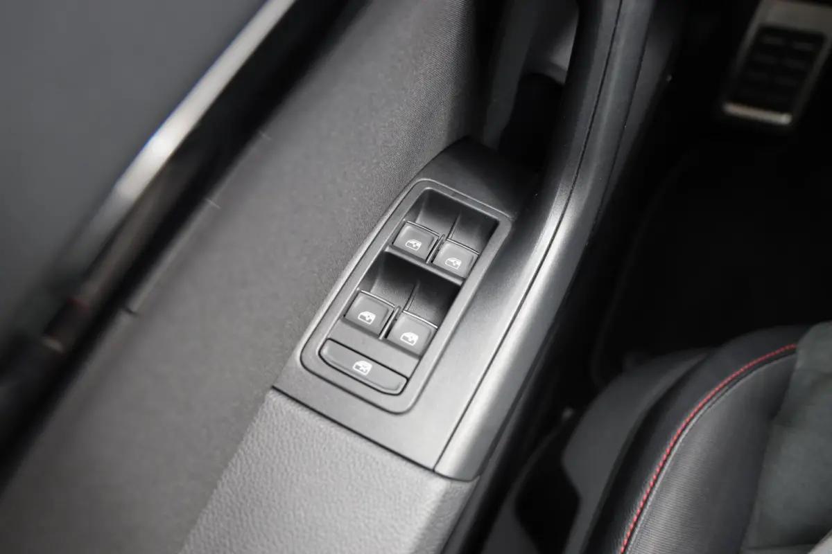 1.5 TSI FR Business Intense|Automaat|Camera|Navi|Trekhaak|