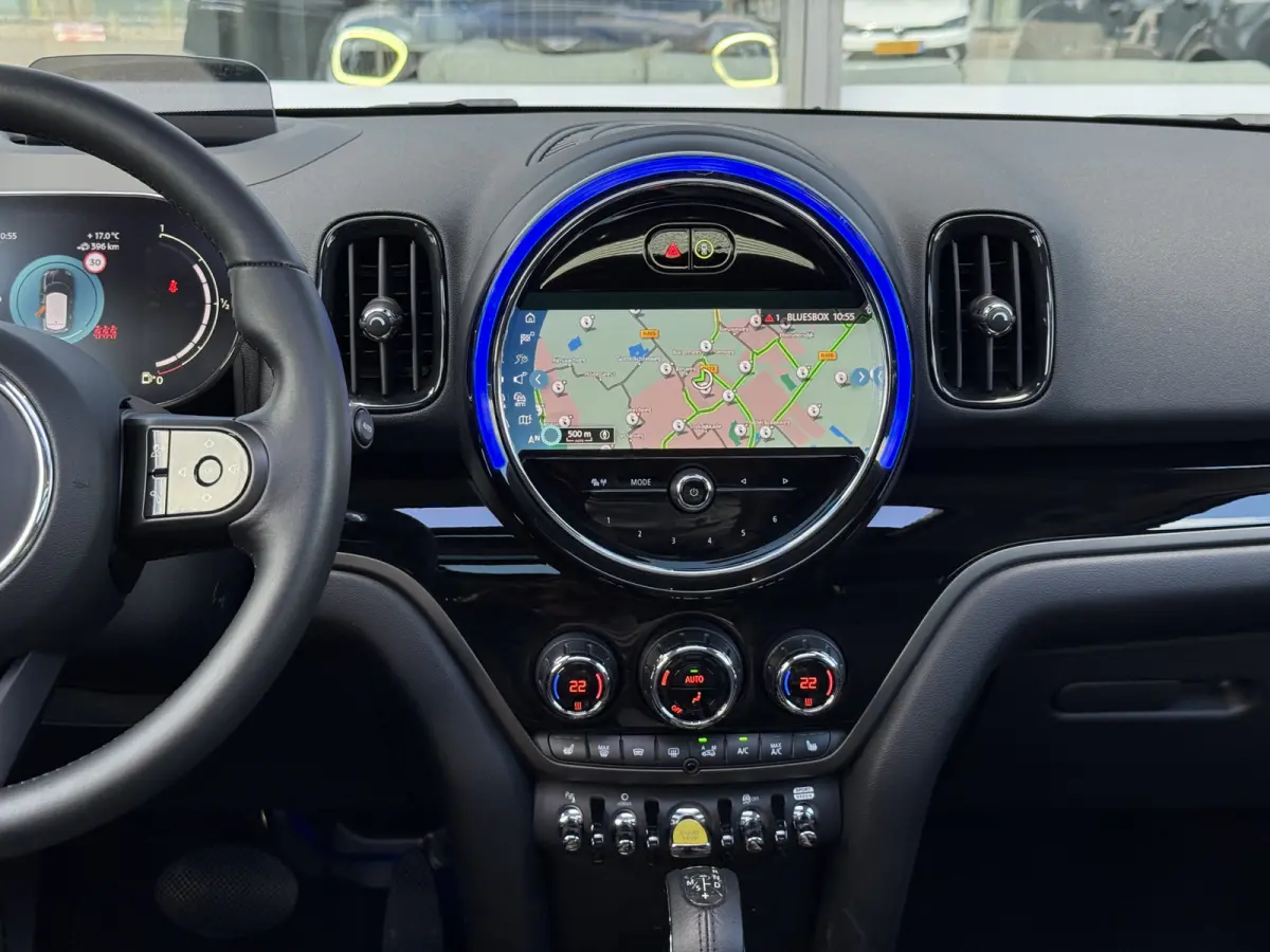 2.0 Cooper SE ALL4 Pano/H&K/Leder/Camera