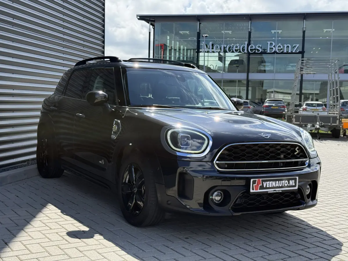 2.0 Cooper SE ALL4 Pano/H&K/Leder/Camera