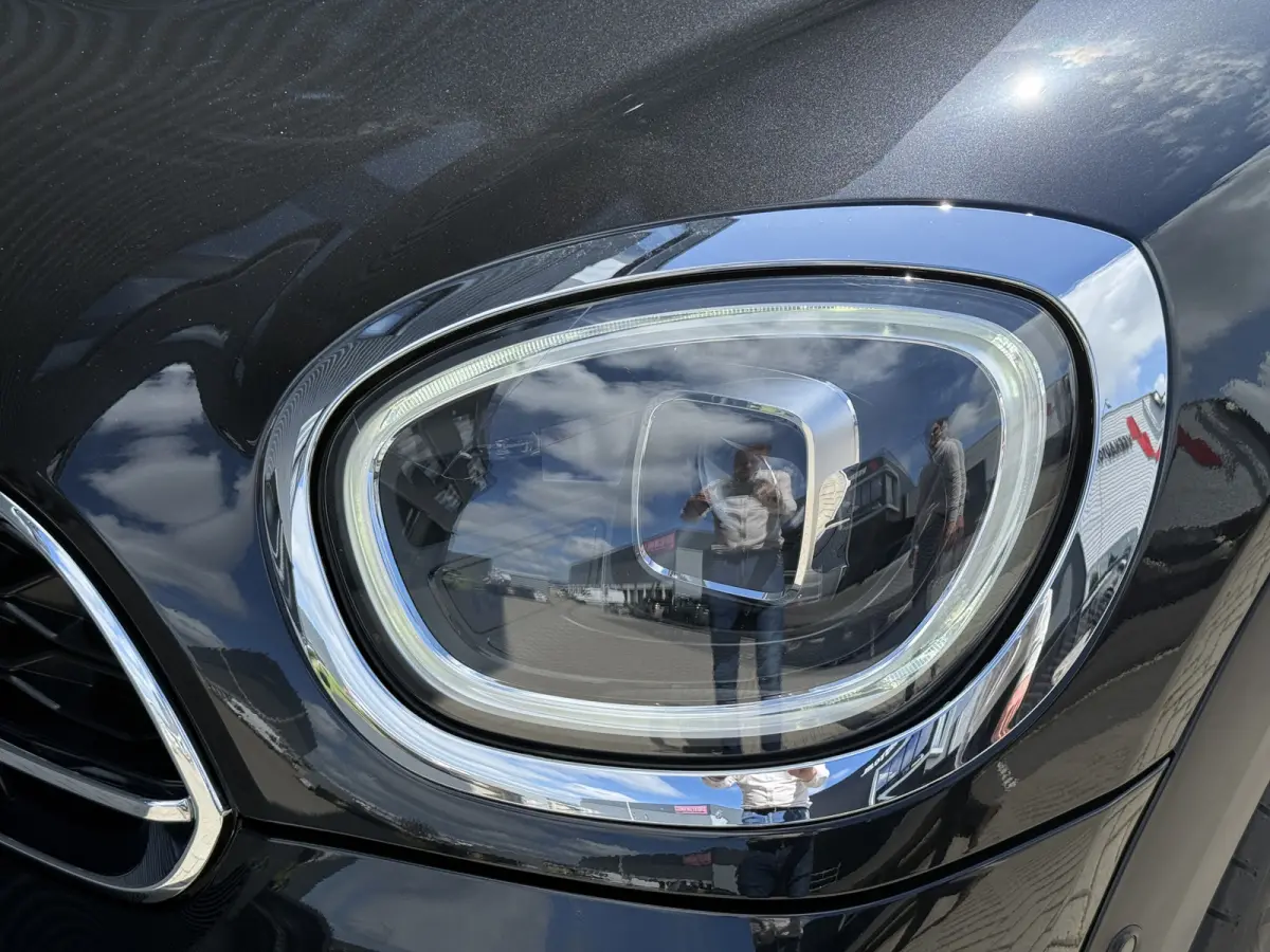 2.0 Cooper SE ALL4 Pano/H&K/Leder/Camera