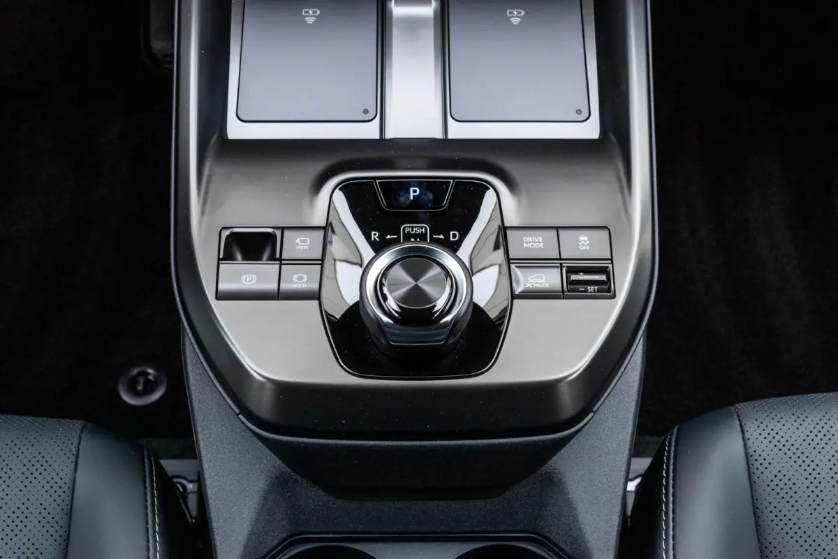 4E-xperience+ AWD 73.1 kWh | Safety Sense | 100% Elektrisch | Safe8 |