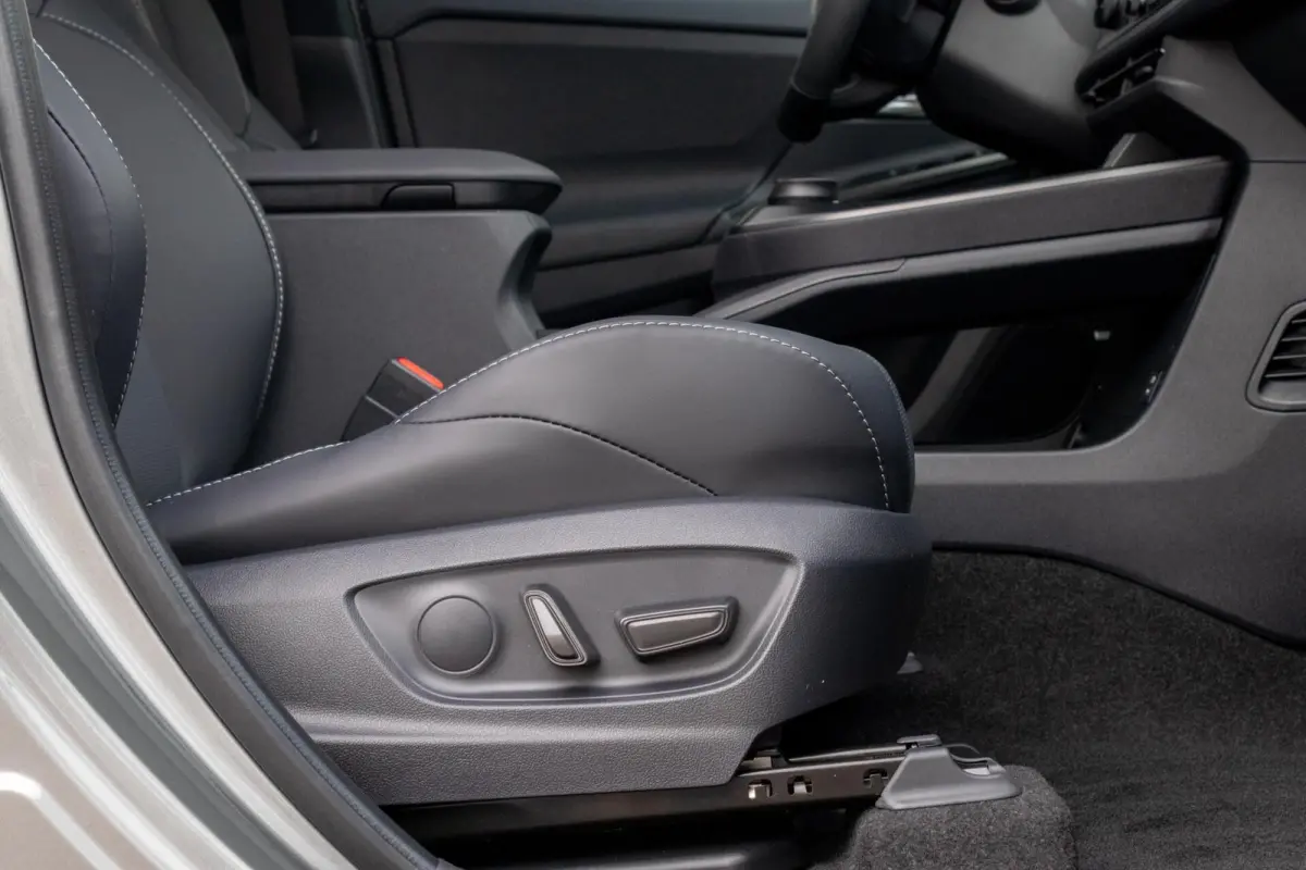4E-xperience+ AWD 73.1 kWh | Safety Sense | 100% Elektrisch | Safe8 |