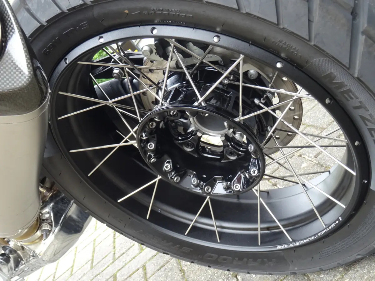R 12 G/S ABS