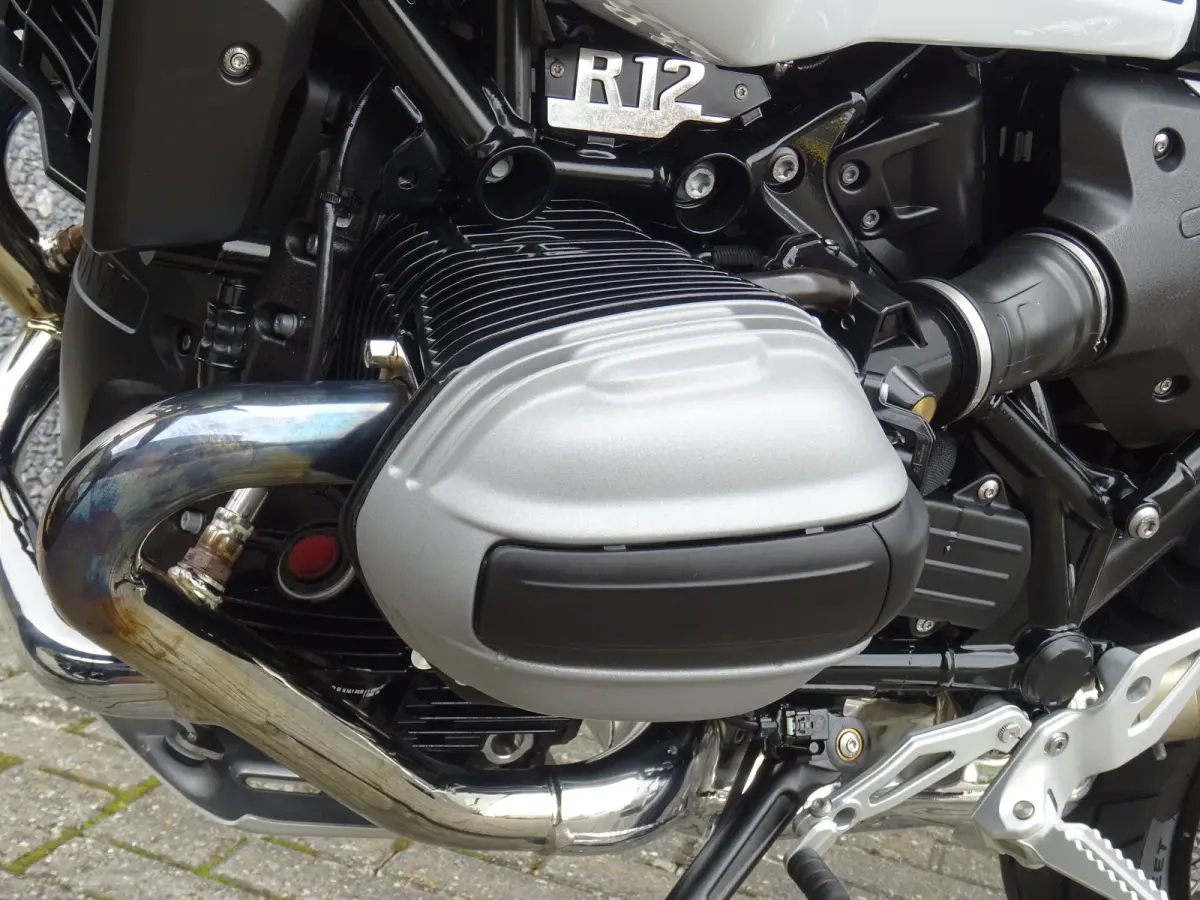 R 12 G/S ABS