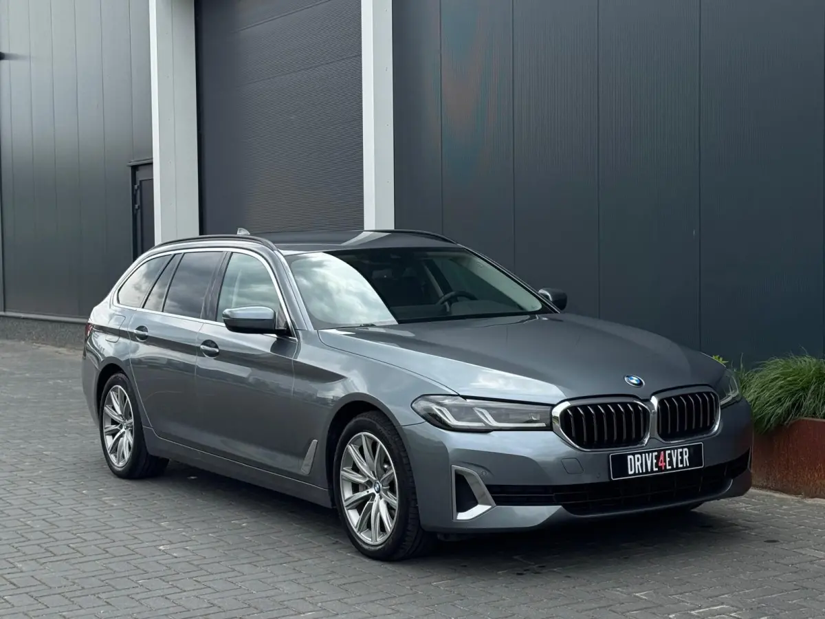 530e High Executive NAVI | LEDER | LED | CRUISE CONTROL | SPORTVELGEN