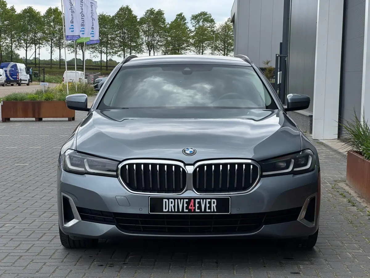 530e High Executive NAVI | LEDER | LED | CRUISE CONTROL | SPORTVELGEN