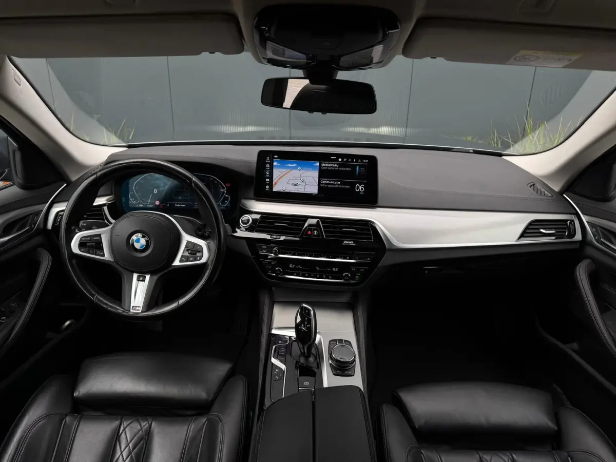 530e High Executive NAVI | LEDER | LED | CRUISE CONTROL | SPORTVELGEN