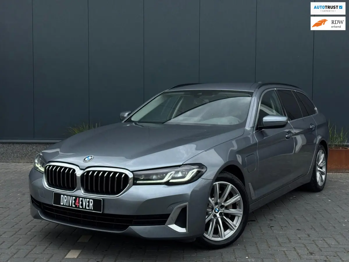 530e High Executive NAVI | LEDER | LED | CRUISE CONTROL | SPORTVELGEN