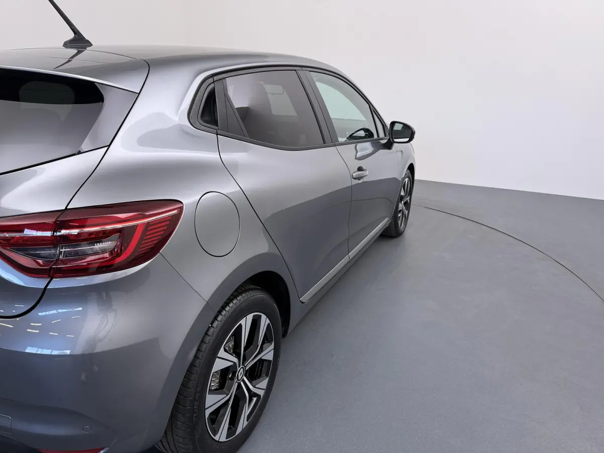 TCe 90 GPF Evolution | Apple CarPlay | Navigatie | Parkeersensoren |