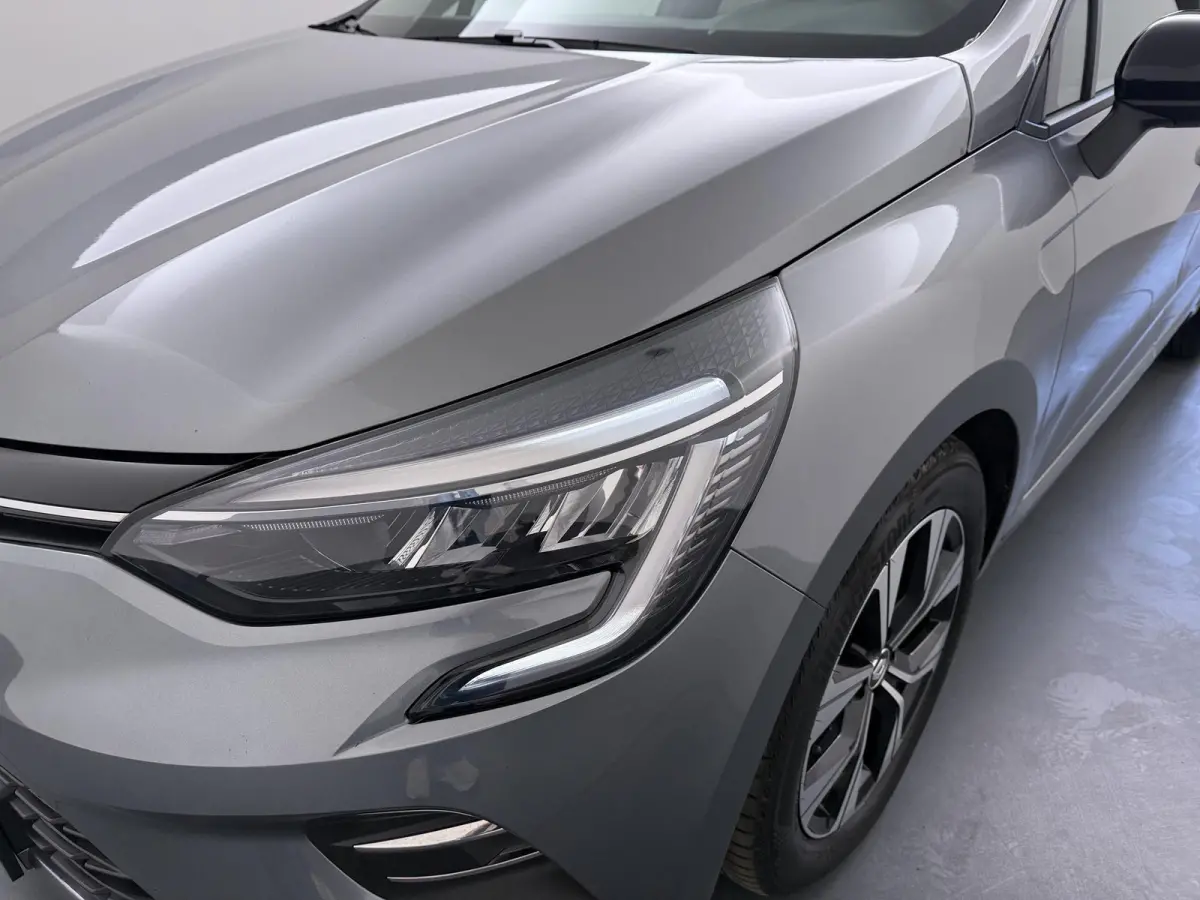 TCe 90 GPF Evolution | Apple CarPlay | Navigatie | Parkeersensoren |