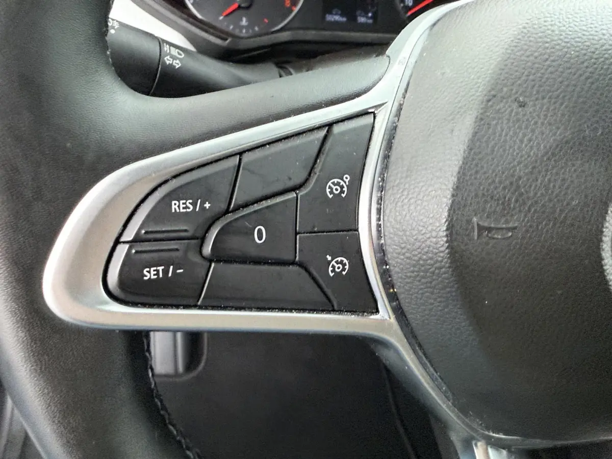 TCe 90 GPF Evolution | Apple CarPlay | Navigatie | Parkeersensoren |