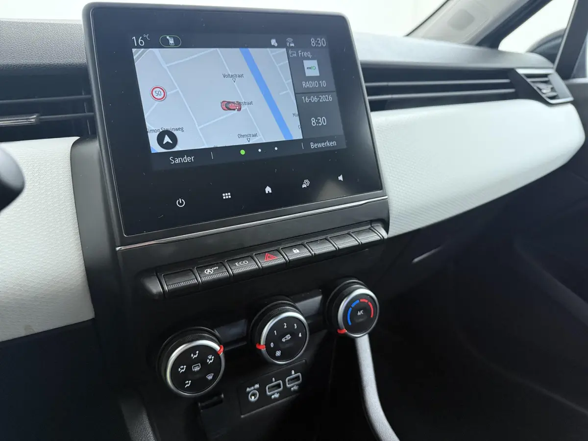 TCe 90 GPF Evolution | Apple CarPlay | Navigatie | Parkeersensoren |