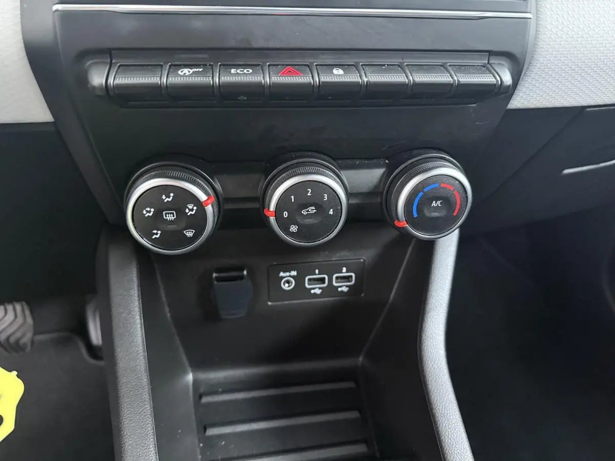 TCe 90 GPF Evolution | Apple CarPlay | Navigatie | Parkeersensoren |