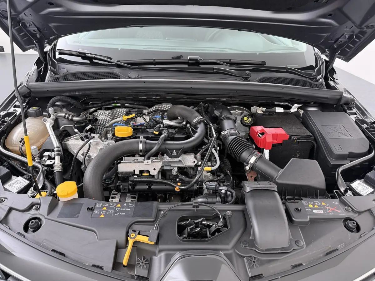 TCe 90 GPF Evolution | Apple CarPlay | Navigatie | Parkeersensoren |